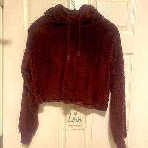 Urban Outfitters cropped hooded pullover  Burgundy color size Small